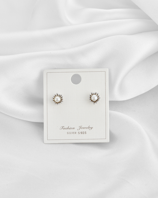 Aretes flor en plata y perla AP49